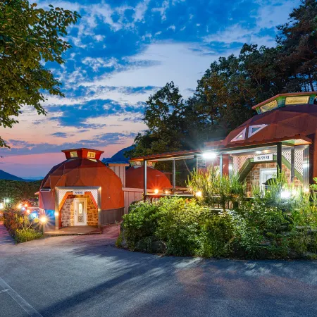 Pocheon Sanjung Resort Pension & Caravan