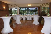 Wald-Cafe Landhotel Restaurant Hotels in Sankt Augustin