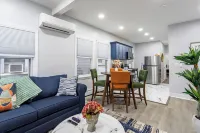 Spacious 3-bedroom apartment with WiFi, Parking in welcoming New Rochelle