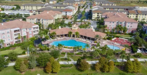 5Min Universal Spacious Condo VC101 - Condos