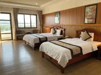 Rex Hotel Binh Dinh - by BAY LUXURY Hotels in Phu Cat District