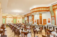 منتجع رويال لاجونز اند اكوا بارك