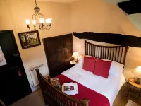 The Fleece Inn Hotels in Wychavon District
