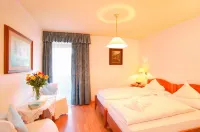 Hotel Tschurtschenthaler Hotels in Dobbiaco