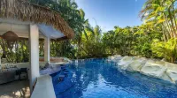 Azul Hotel & Retreat - Pools