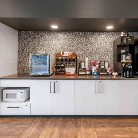 Extended Stay America Premier Suites - Colorado Springs - South Отели рядом с достопримечательностью «Зоопарк Шайенн-Маунтин»