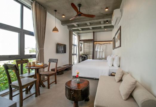 2. 에코 & 러스틱..