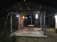 Like Lodge
