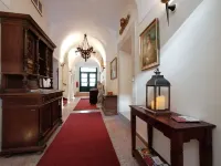 Golden Star - Premium Apartments