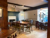 Punch House Monmouth فنادق في كول فورد