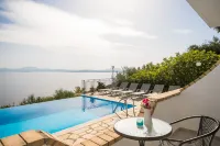 Four-Bedroom Villa Eleni by Konnect, with Private Pool & Stunning Seaview - Ocean View