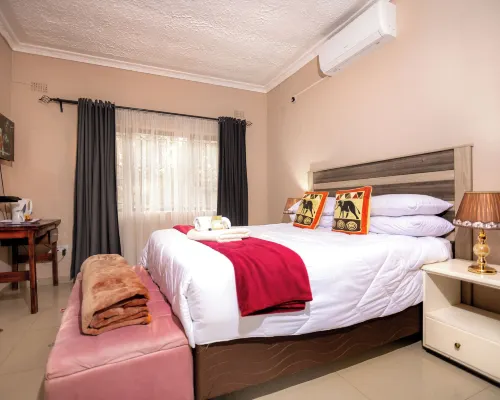 Lulu Guest Lodge Hotels in Victoria Falls