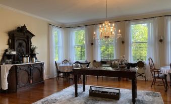 The King's Daughters Bed and Breakfast