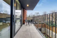 Deluxe Harrow Wembley Apartment Các khách sạn ở Harrow