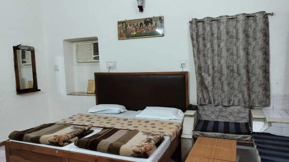 Hotel Rawat