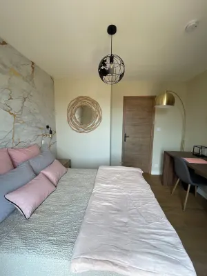 Chambre d'hôtes Avec Jacuzzi Ventoux Cocoon Hotels in Eygaliers