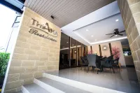Thana Residence Hotels in Thanyaburi District