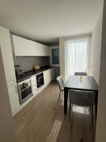 Appartamento tenuta Tinola