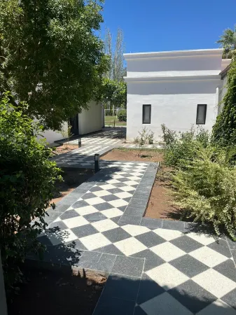 Viamonte Winery Lodge Отели в г. Лухан де Куйо