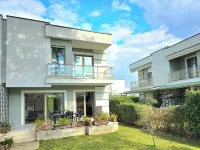 Sunny Beach Apartments 300 Hotels near Bay of Lalzi