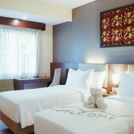 TUWUH HOTEL AT KAYUTANGAN