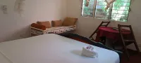 Travellers Inn Resort Malindi Hotel a 