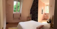 Propriété les Ruisseaux Hotels in Vert-Saint-Denis