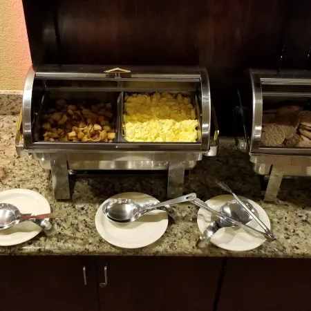 Ramada by Wyndham Houston InterContinental Airport East