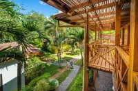 Hotel Arco Iris Hotels near EK Art Jewelry Tamarindo - Jewelry inspired by nature