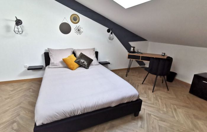 Nuit Tendance Mâcon - Chambre Moderne Centre Ville E