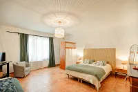 Le Domaine de l'Osage Hotels in Goudargues