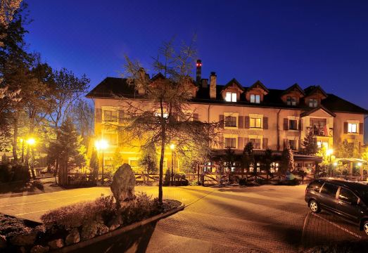 2. 호텔 디아망 바..