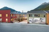 Holland America Skagway Inn Hotels near Skagway Centennial Statue