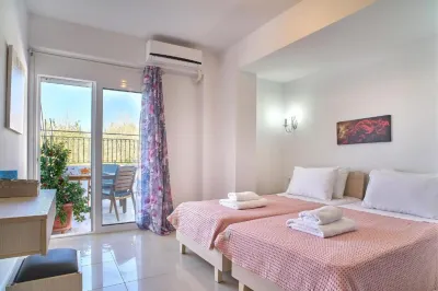 Best Family Friendly Villa Near Lake Kournas