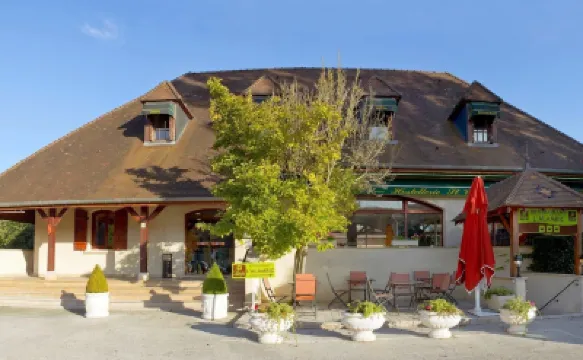 Hostellerie St Vincent Hotels in 