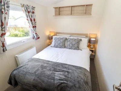 3 Bed New Lodge - 7 Lakes Country Park DN17 Hotels in 