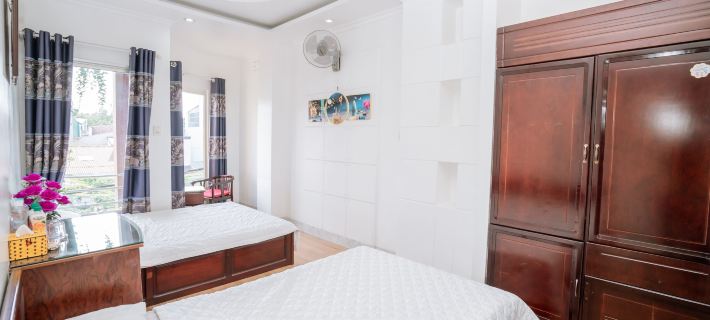 Trieu Vu Hotel & Apartment Отели в г. Буонметхуот