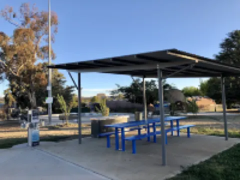 Queanbeyan Motel Ξενοδοχεία στην πόλη Κουινμπέγιαν