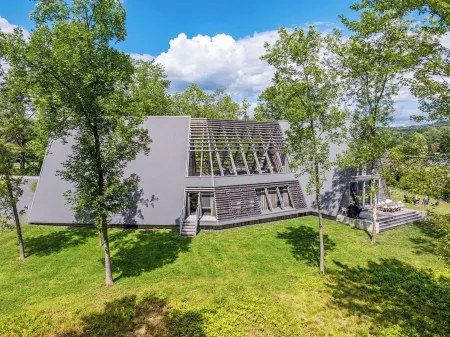 Lakefront Haven /  Private Dock • Fire Pit • EV Charger