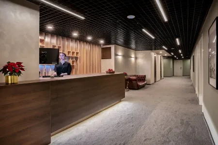 La Maison Hotel ZONT Hotel Group (Ля Мезон Отель) Отели рядом с достопримечательностью «Храм Василия Блаженного»