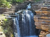 Swan's Romantic 1 Bedroom Couples Getaway!!! IT's Christmas Time in the Ozarks!!