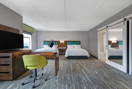 Hampton Inn by Hilton Peterborough, Ontario Отели в г. Питерборо