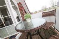 Stylish and tasteful apartment near the twin mills Hotels in Greetsiel