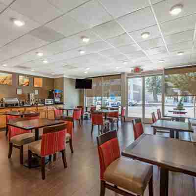Comfort Suites Visalia - Convention Center Dining/Meeting Rooms