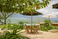 Hotel Tahiti Hotels in Fredonia