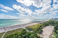 Stunning Balconies and Hotel Amenities - Luxurious Oceanfront Oasis