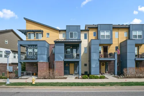 Open Floor Plan and Gourmet Kitchen - Stylish Contemporary Townhome