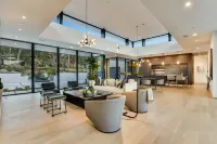 Infinity Edge Pool and Stunning Canyon Views - Luxurious Modern Retreat