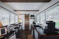 Chic Container Stay with Rooftop Deck & Stylish Interior Hotels in Elm Mott