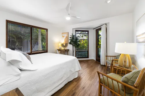 Ocean View and Golf Course Access - Stunning Hawaiian Retreat